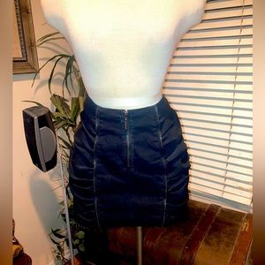 RARE bisou bisou skirt size 12